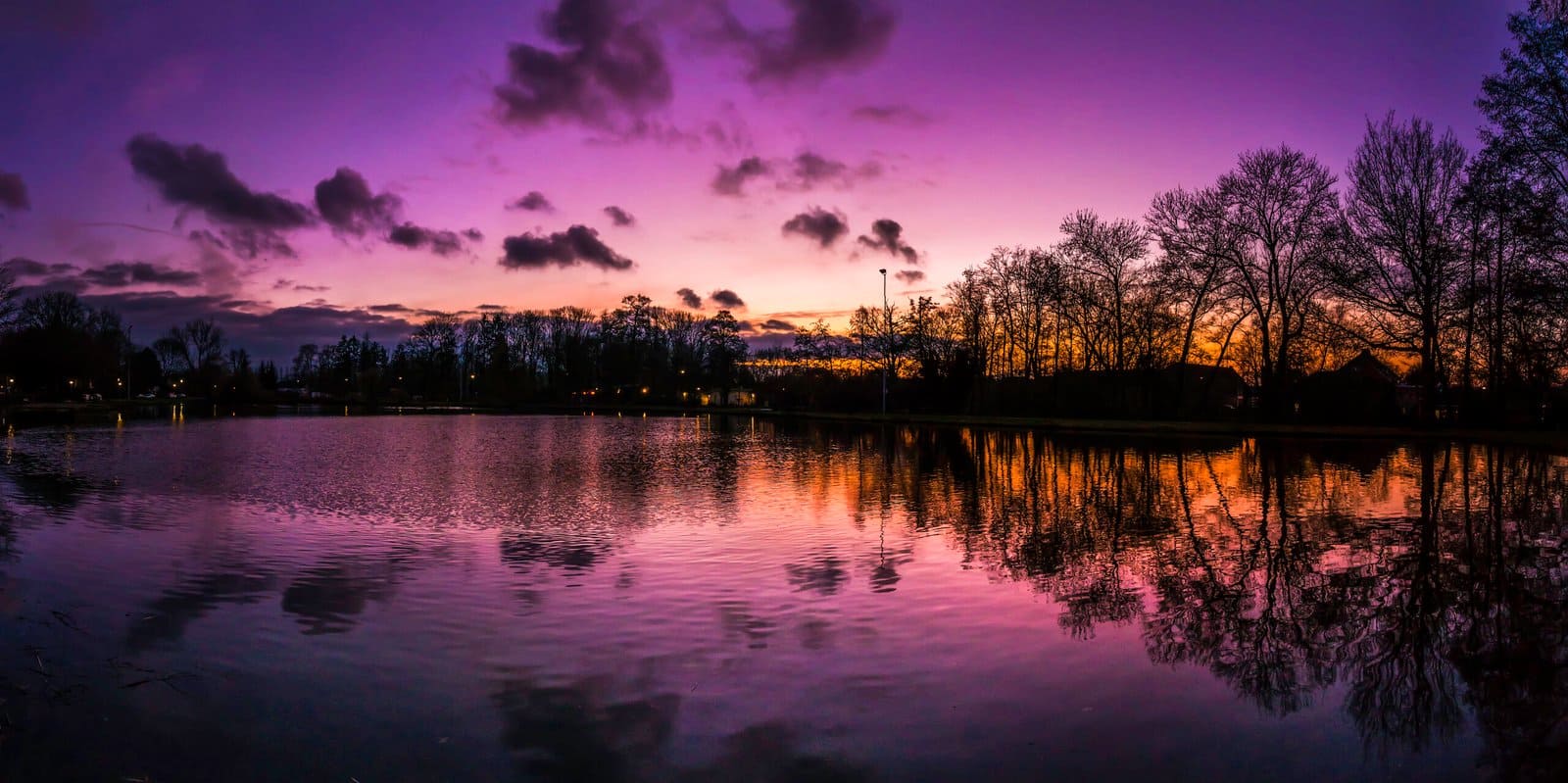 123 Stadspark Pond Sittard At Sunset