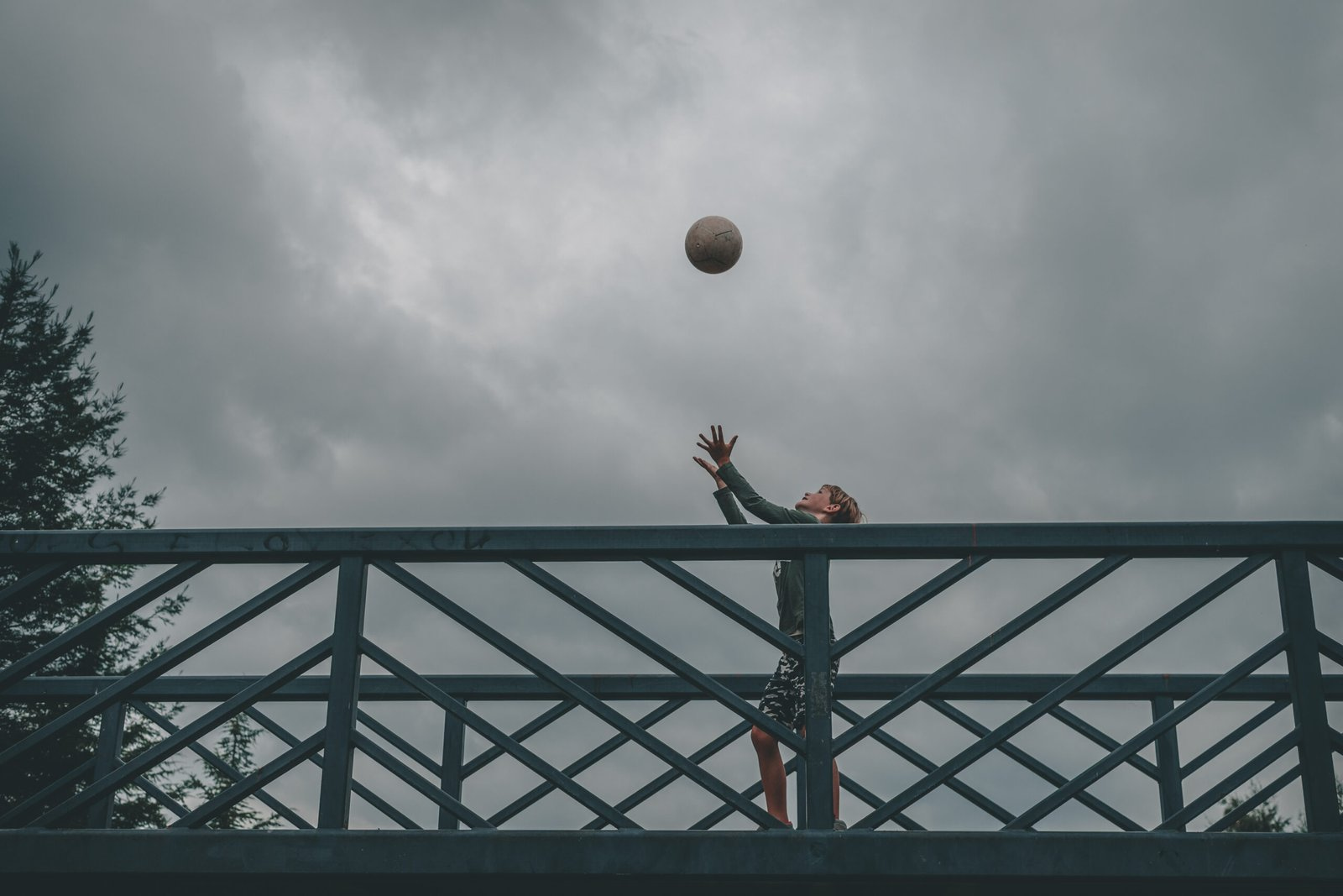 Catch it or loose it